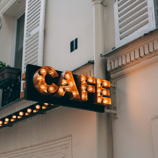 CAFE pexels-laura-stanley-2519218