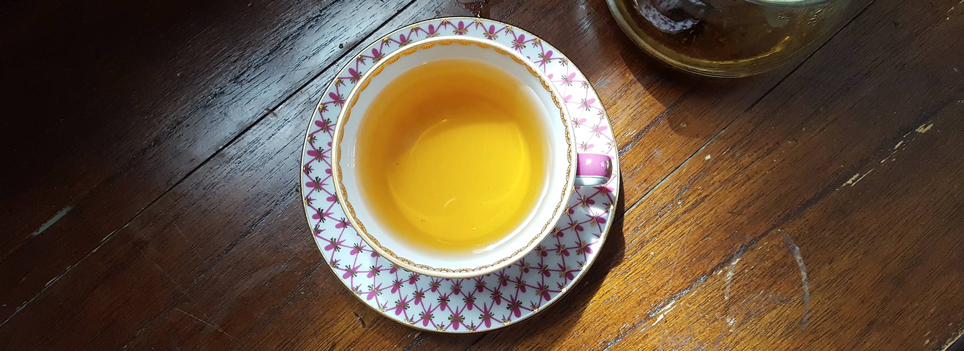 Read more about the article Special Tea Series: Produk Teh Cina “Teh Osmanthus”, 5 Khasiatnya dan Chamugi Osmanthus Oolong Tea Dari PT MGI