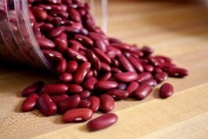 Read more about the article Red Bean / Kacang Merah: Manfaat Kesehatan, Rasa Unik, dan Penggunaannya Sebagai Topping
